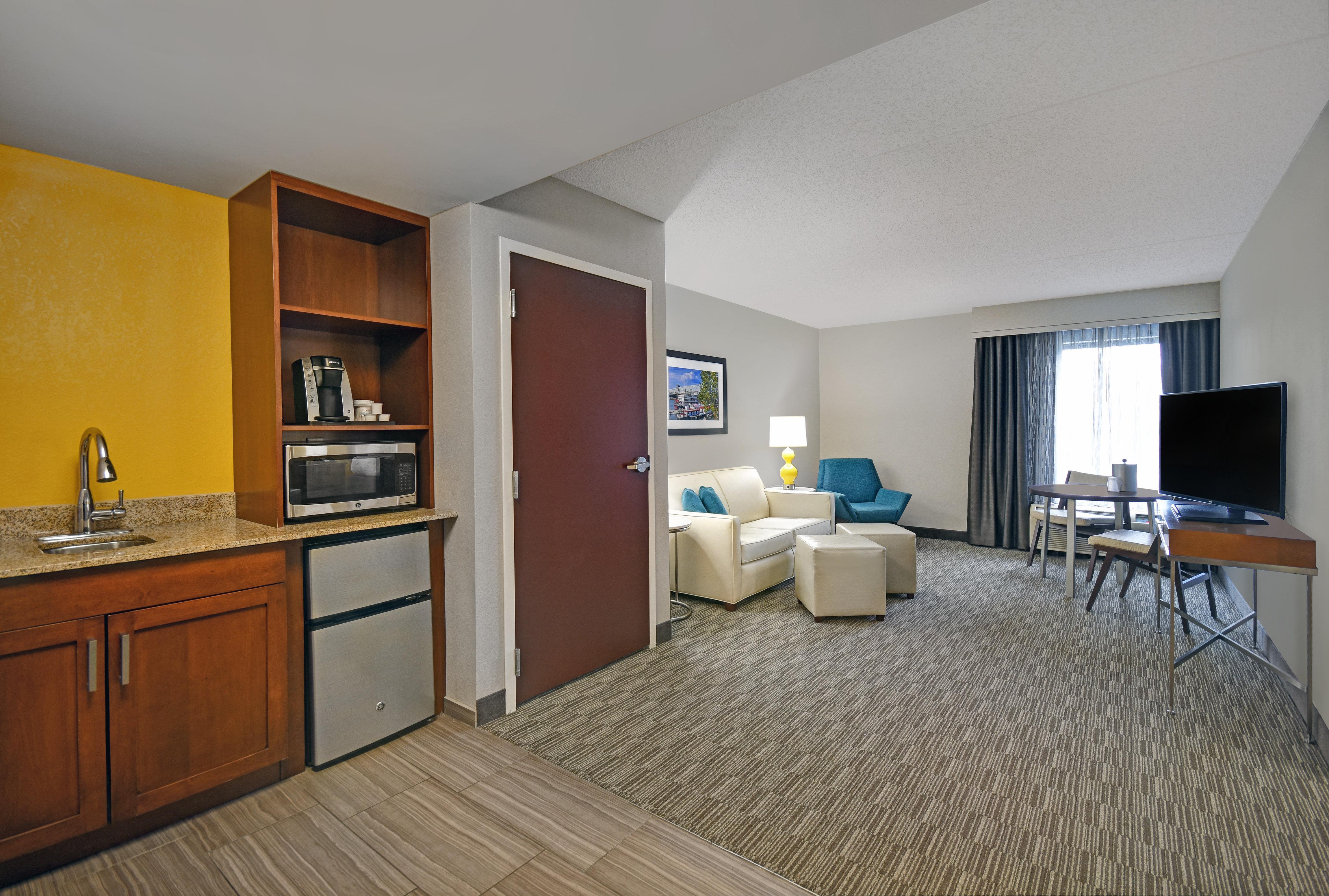 Holiday Inn Express & Suites Cincinnati Riverfront, An Ihg Hotel Covington Kültér fotó