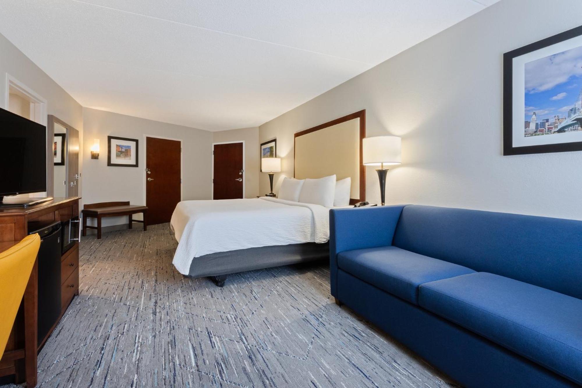 Holiday Inn Express & Suites Cincinnati Riverfront By Ihg Covington Kültér fotó
