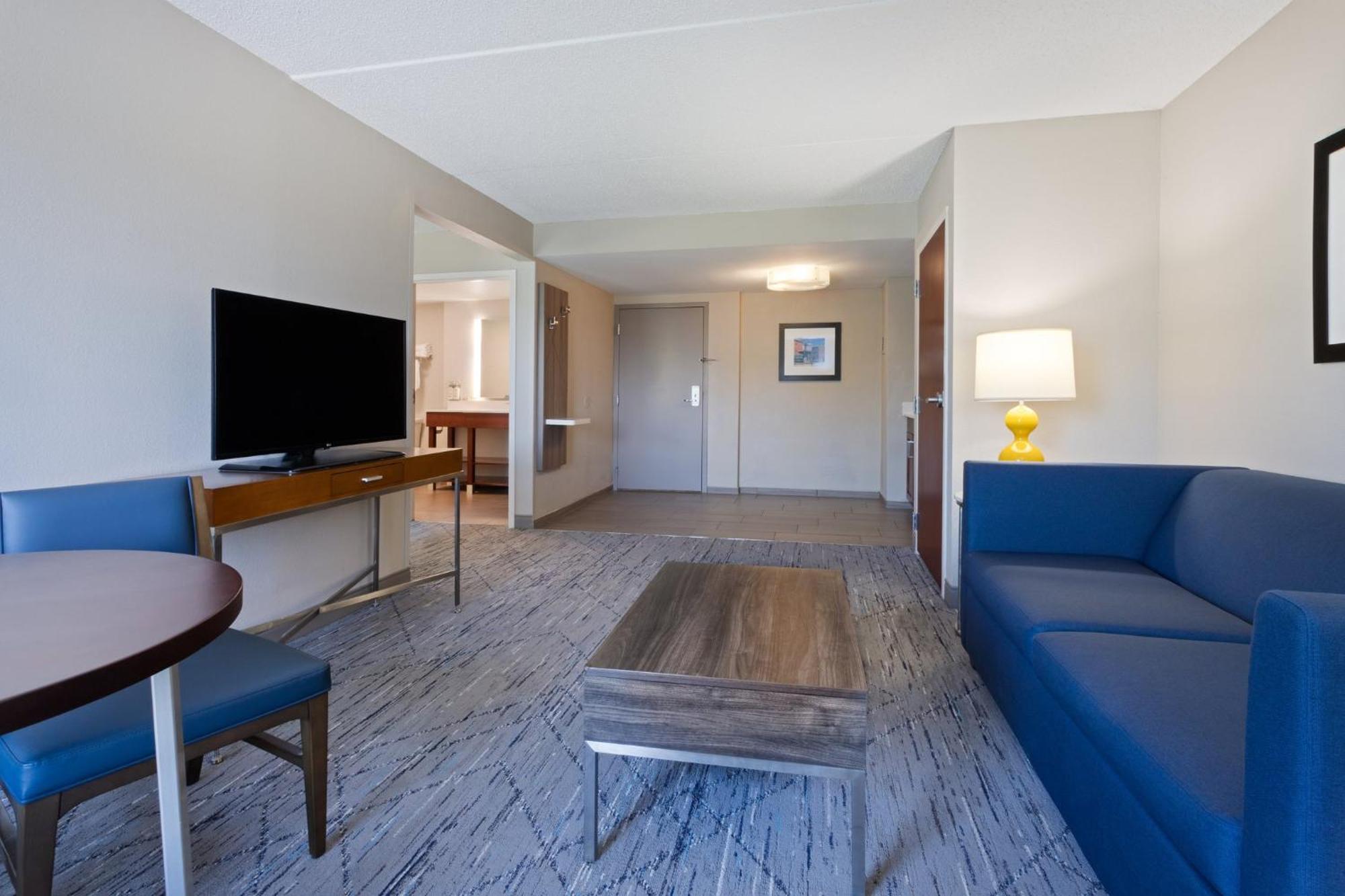 Holiday Inn Express & Suites Cincinnati Riverfront By Ihg Covington Kültér fotó