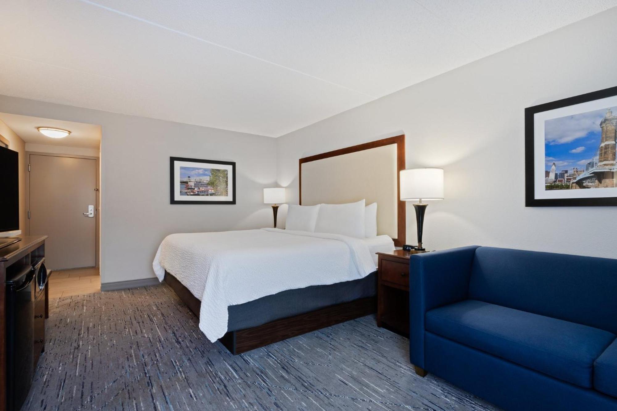 Holiday Inn Express & Suites Cincinnati Riverfront By Ihg Covington Kültér fotó