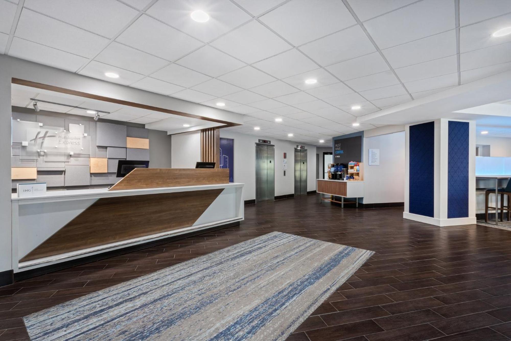 Holiday Inn Express & Suites Cincinnati Riverfront By Ihg Covington Kültér fotó