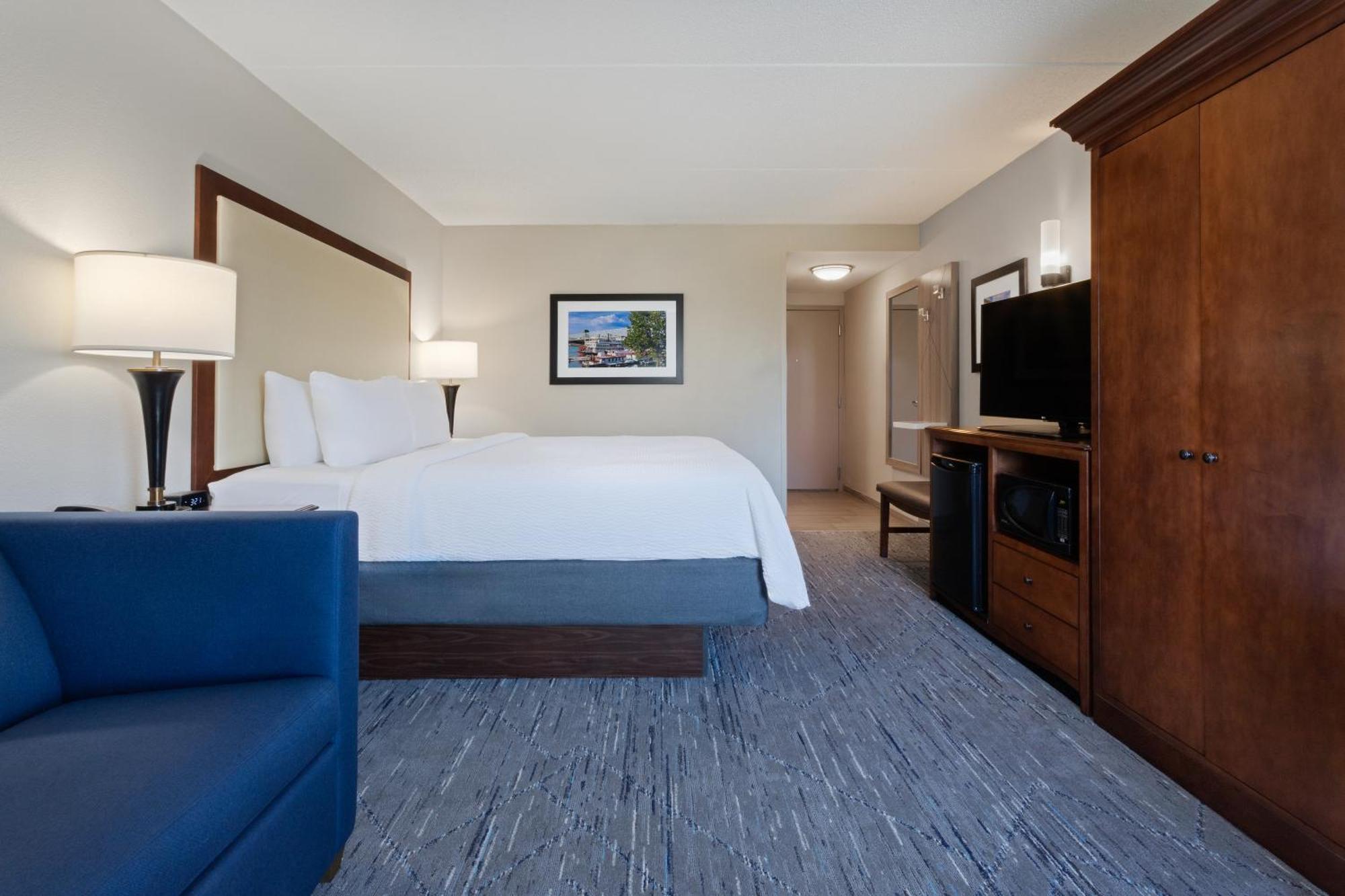 Holiday Inn Express & Suites Cincinnati Riverfront By Ihg Covington Kültér fotó