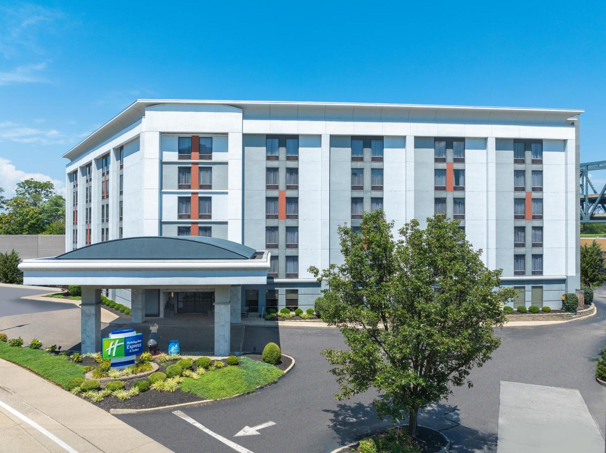 Holiday Inn Express & Suites Cincinnati Riverfront By Ihg Covington Kültér fotó