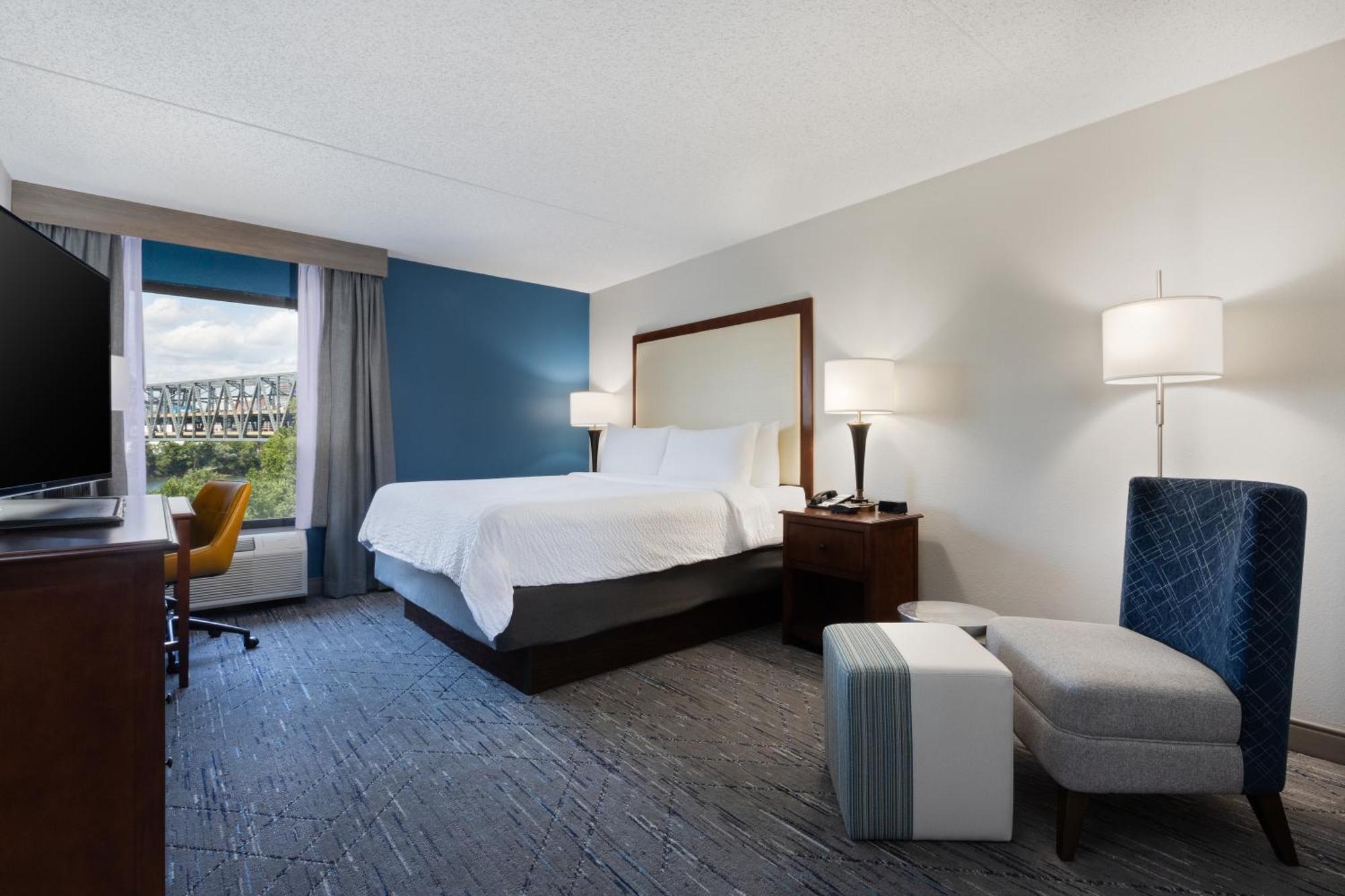 Holiday Inn Express & Suites Cincinnati Riverfront By Ihg Covington Kültér fotó