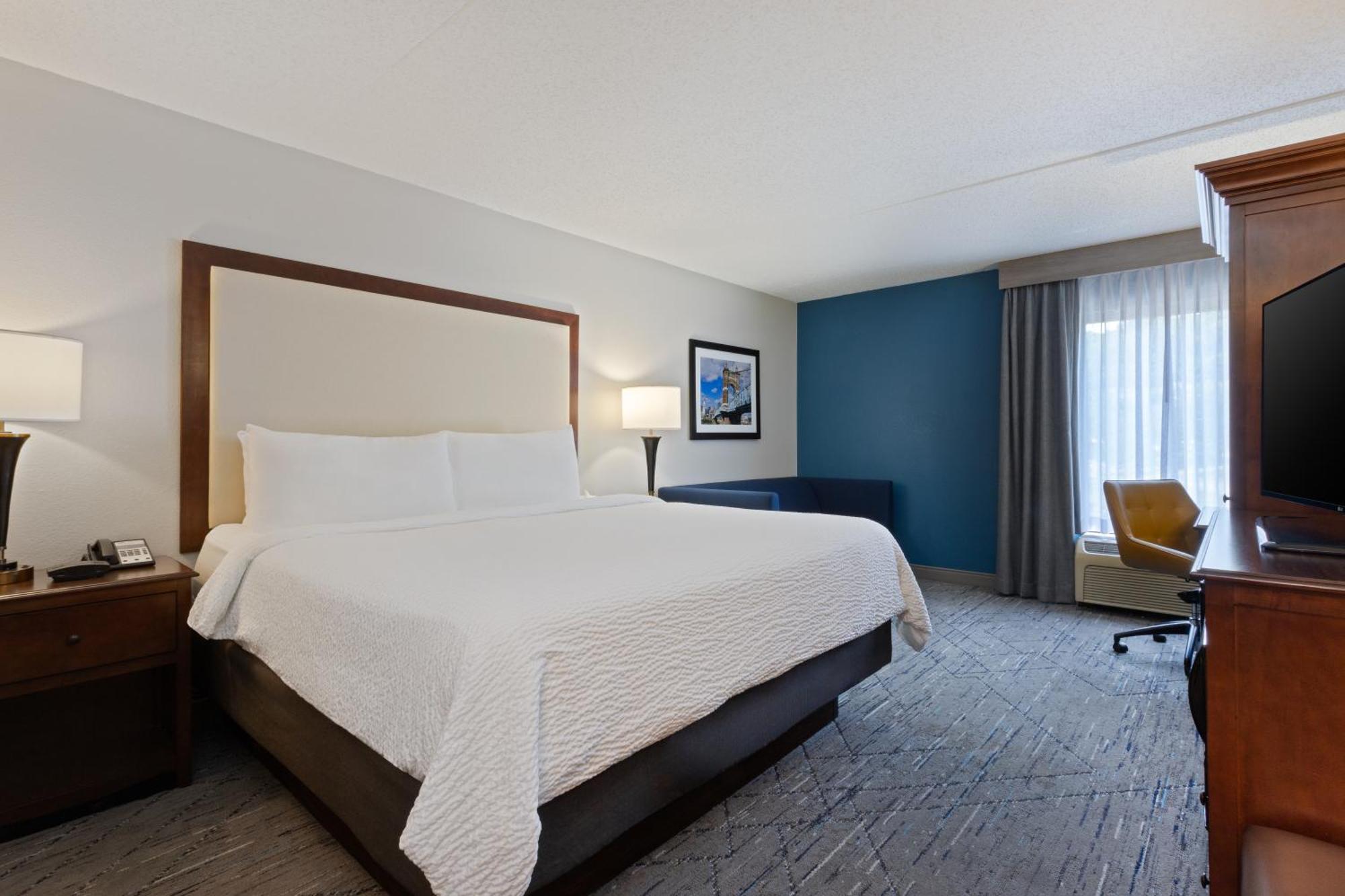 Holiday Inn Express & Suites Cincinnati Riverfront By Ihg Covington Kültér fotó