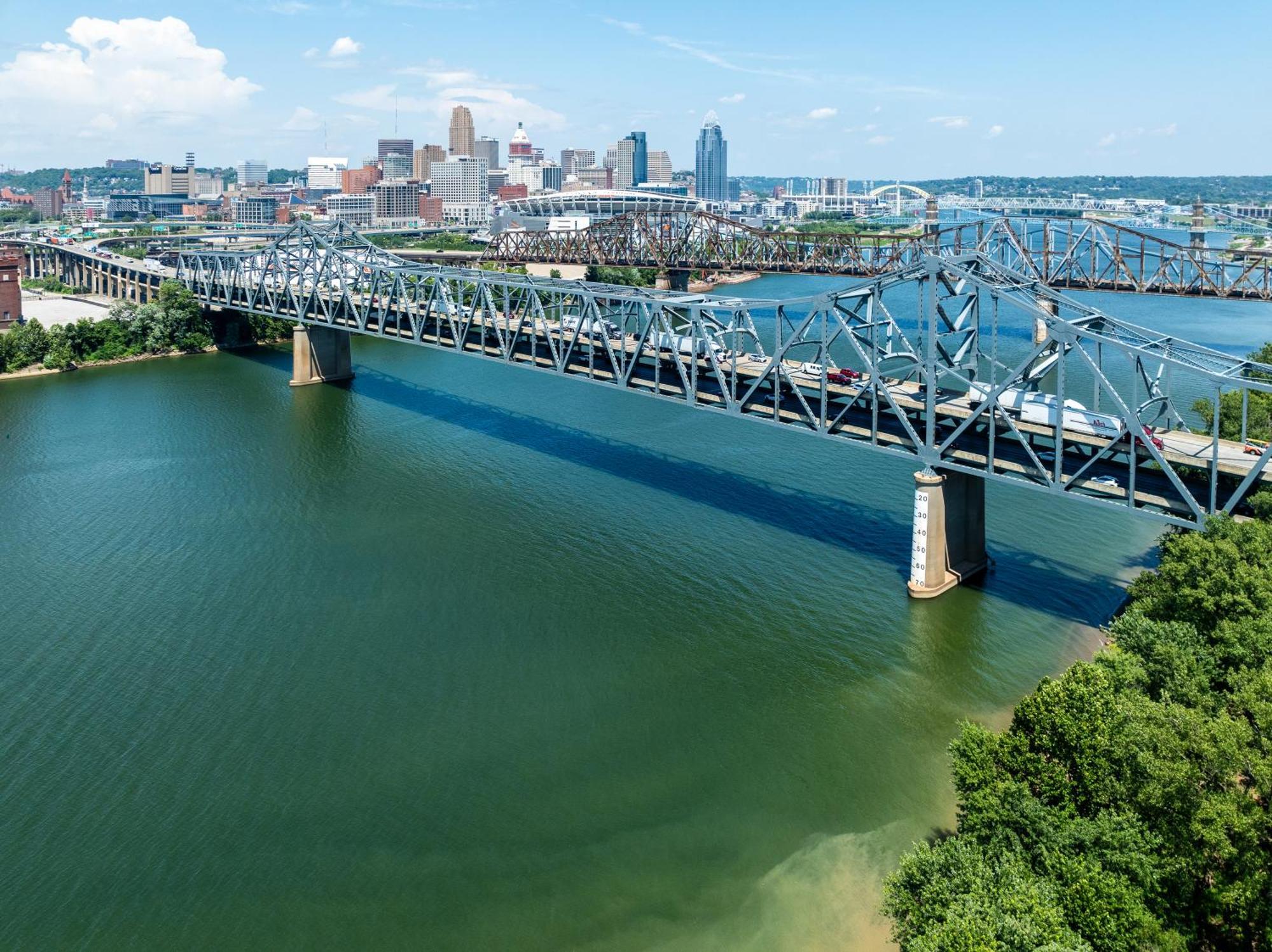 Holiday Inn Express & Suites Cincinnati Riverfront By Ihg Covington Kültér fotó